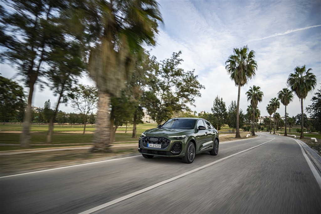 Audi Q5’te Üçüncü Nesil Dönemi Başladı: Dijitalleşme, MHEV Plus ve quattro Gücü
