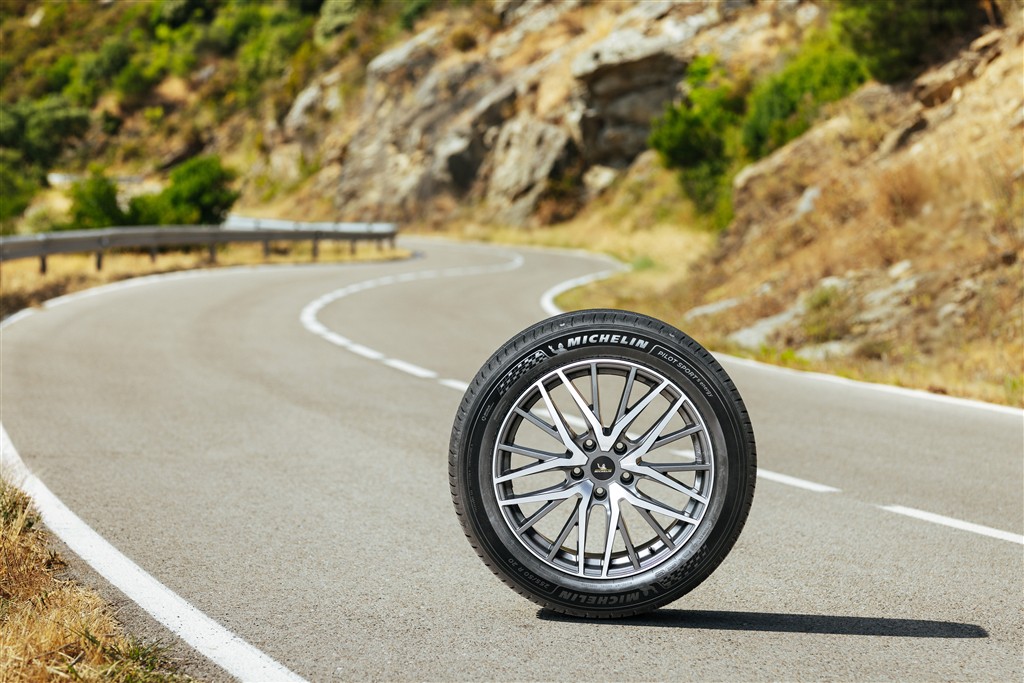 MICHELIN YENİ YAZ LASTİĞİ SERİLERİNİ TANITIYOR