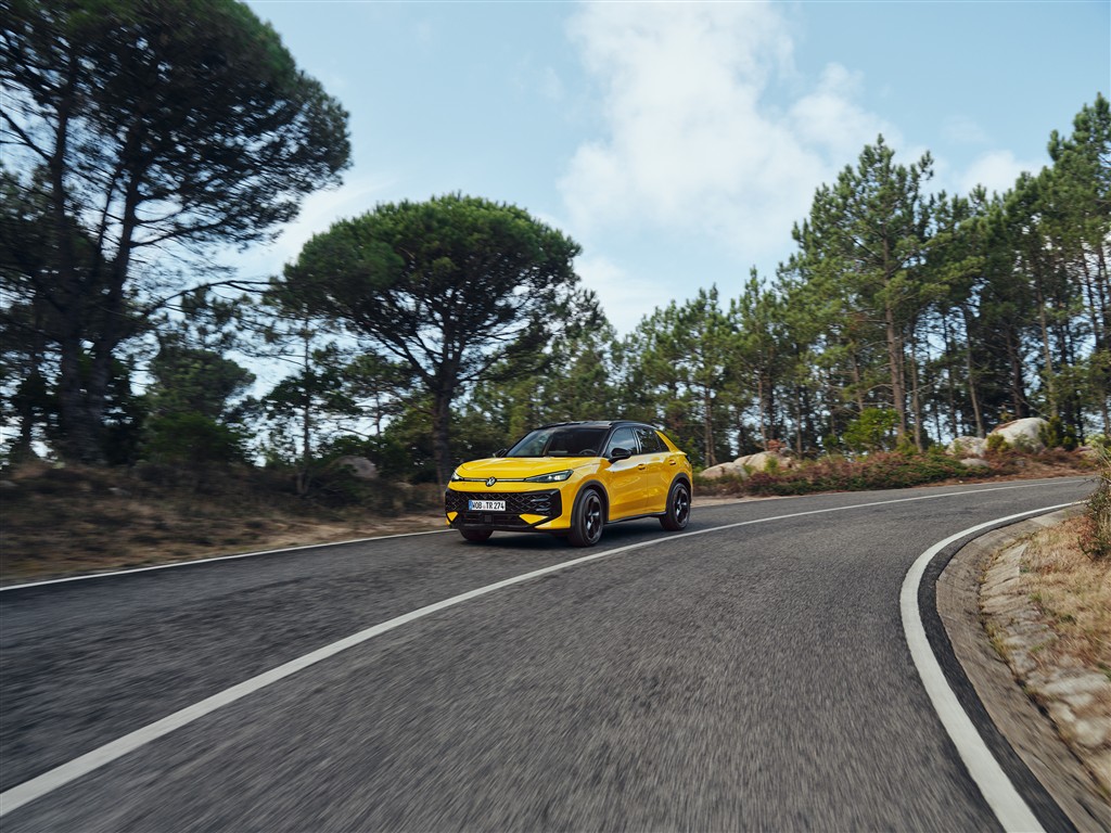 Avrupa’nın en çok satılan SUV modeli Volkswagen T-Roc satışa sunuldu