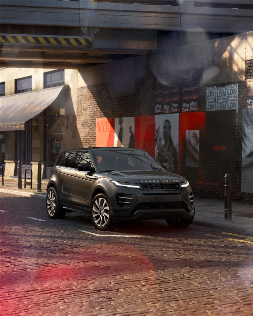 Range Rover’dan Londra’nın İkonik Ruhunu Yansıtan İki Yeni Özel Kürasyon
